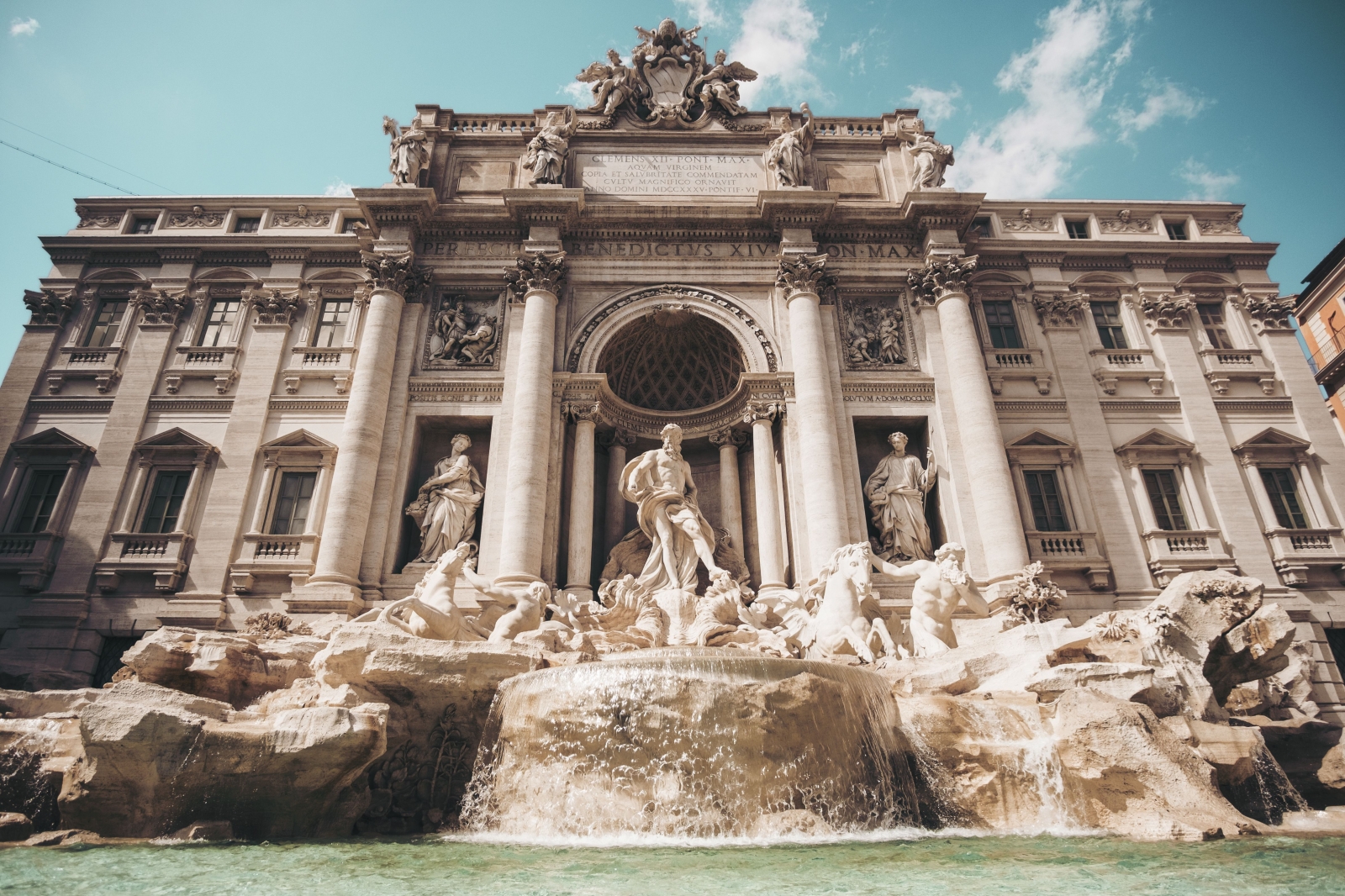 Amalfi Kıyıları |*|Roma|*|Floransa|*|Venedik|*|Milano|*|Kuzey İtalya |*|Toskana|*|Como Gölü|*|Piedmont|*|Dolomitler |*|Umbria|*|Sicilya|*|Puglia|*|Sardinya |*|Forte dei Marmi 