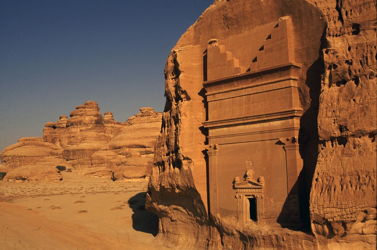 Al Ula |*|Cidde |*|Al Ahsa|*|Dammam|*|Medine|*|Taif 