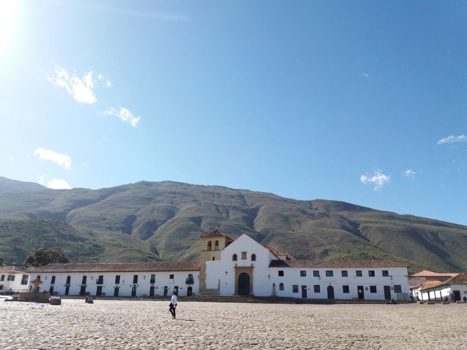 Bogotá|*|Cartagena|*|Medellín|*|Eje Cafetero|*|Tayrona Ulusal Parkı|*|San Agustín|*|Amazon Yağmur Ormanları|*|Cali|*|Villa de Leyva|*|Tatacoa Çölü|*|Su Altı Dünyası