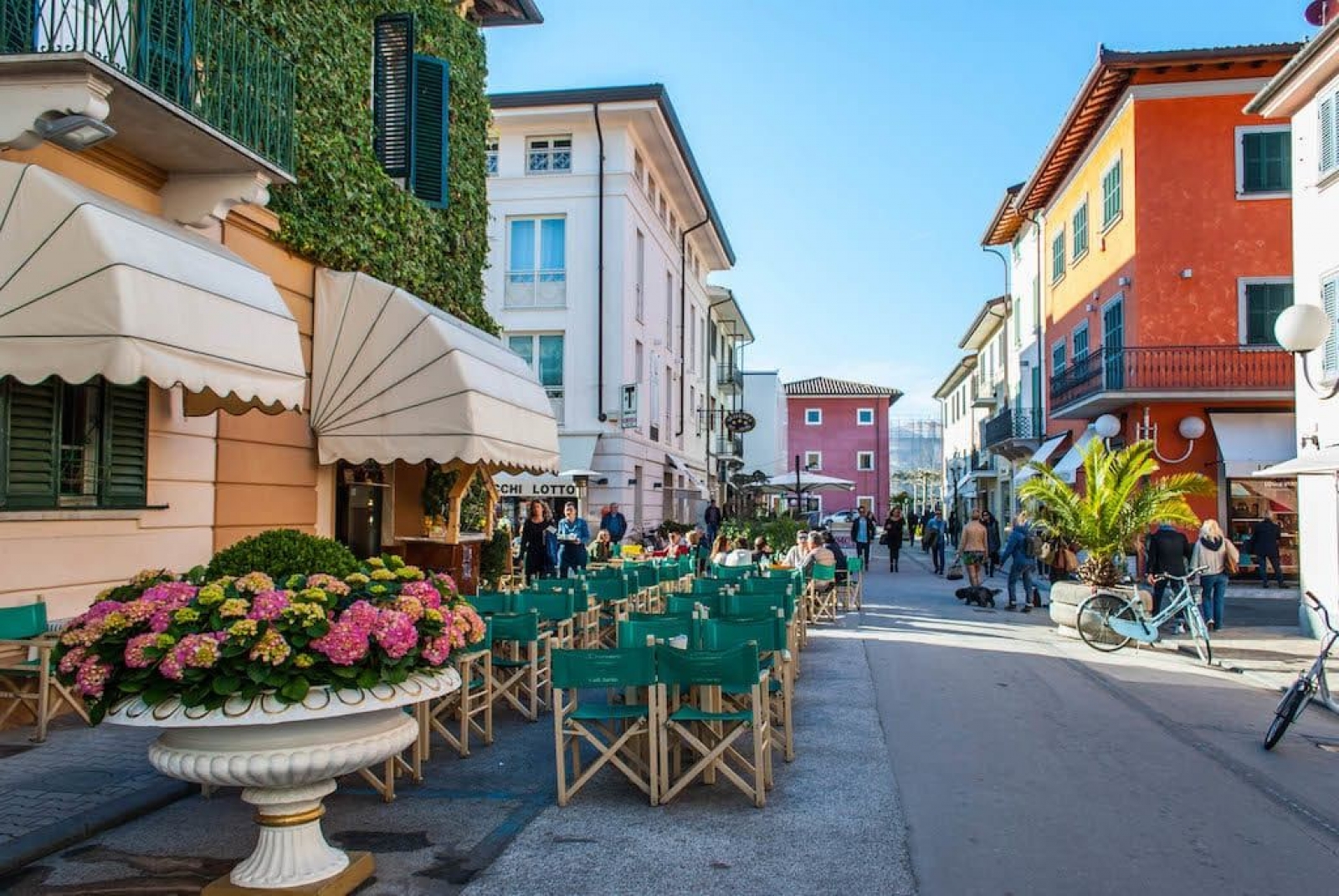 Amalfi Kıyıları |*|Roma|*|Floransa|*|Venedik|*|Milano|*|Kuzey İtalya |*|Toskana|*|Como Gölü|*|Piedmont|*|Dolomitler |*|Umbria|*|Sicilya|*|Puglia|*|Sardinya |*|Forte dei Marmi 