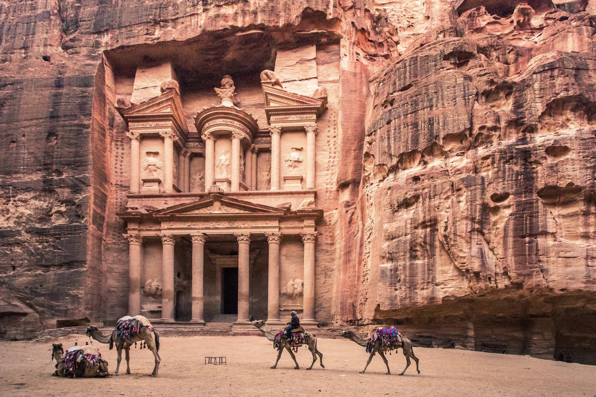 Ürdün'de Wadi Rum-Petra-Ölü Deniz